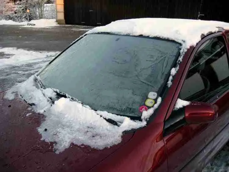 how to defrost windshield with vinegar