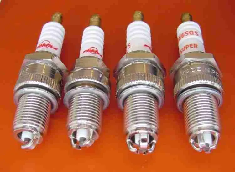 how long do platinum spark plugs last?