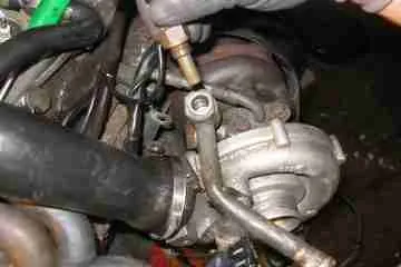 Um sensor de temperatura do líquido de arrefecimento defeituoso pode fazer com que o carro não dê partida?
