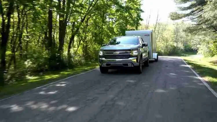 How Does the Chevy Invisible Trailer Work?