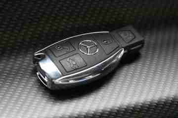 The cheapest way to replace a Mercedes key