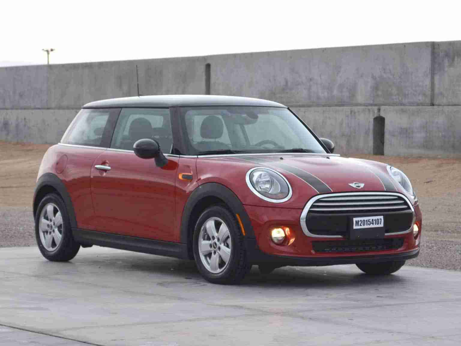 How much does a Mini Cooper weigh?