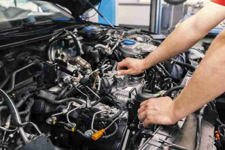 How to Replace a Bad Distributor Cap