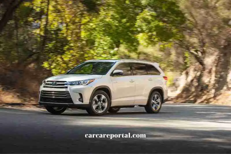 So is the Toyota Highlander a budget Lexus RX?