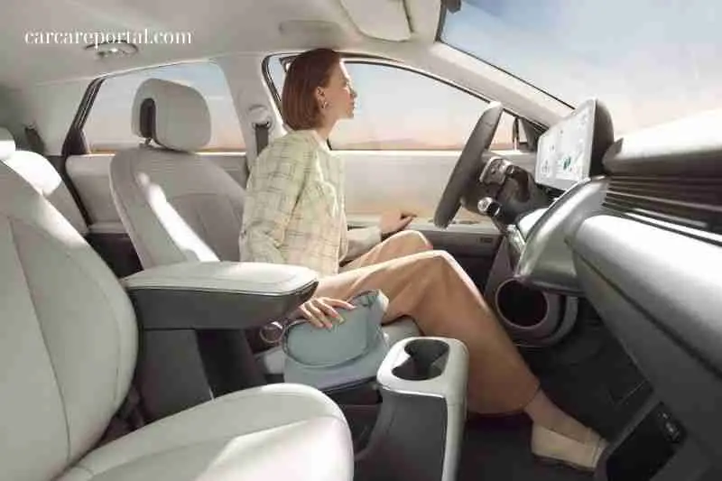 Hyundai Ioniq 5 Child Car Seat Ease-of-Use Rating